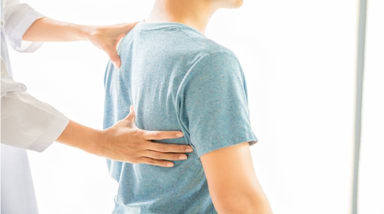 Sitting for long hours gives insufferable back pain: Know Why