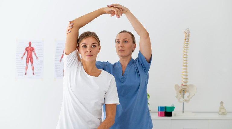 Orthopaedics, physiotherapy, treatment & health: approaches at YK Orthopaedics